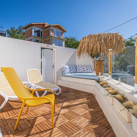 Villa Kalimera Baltsjik Buitenkant foto