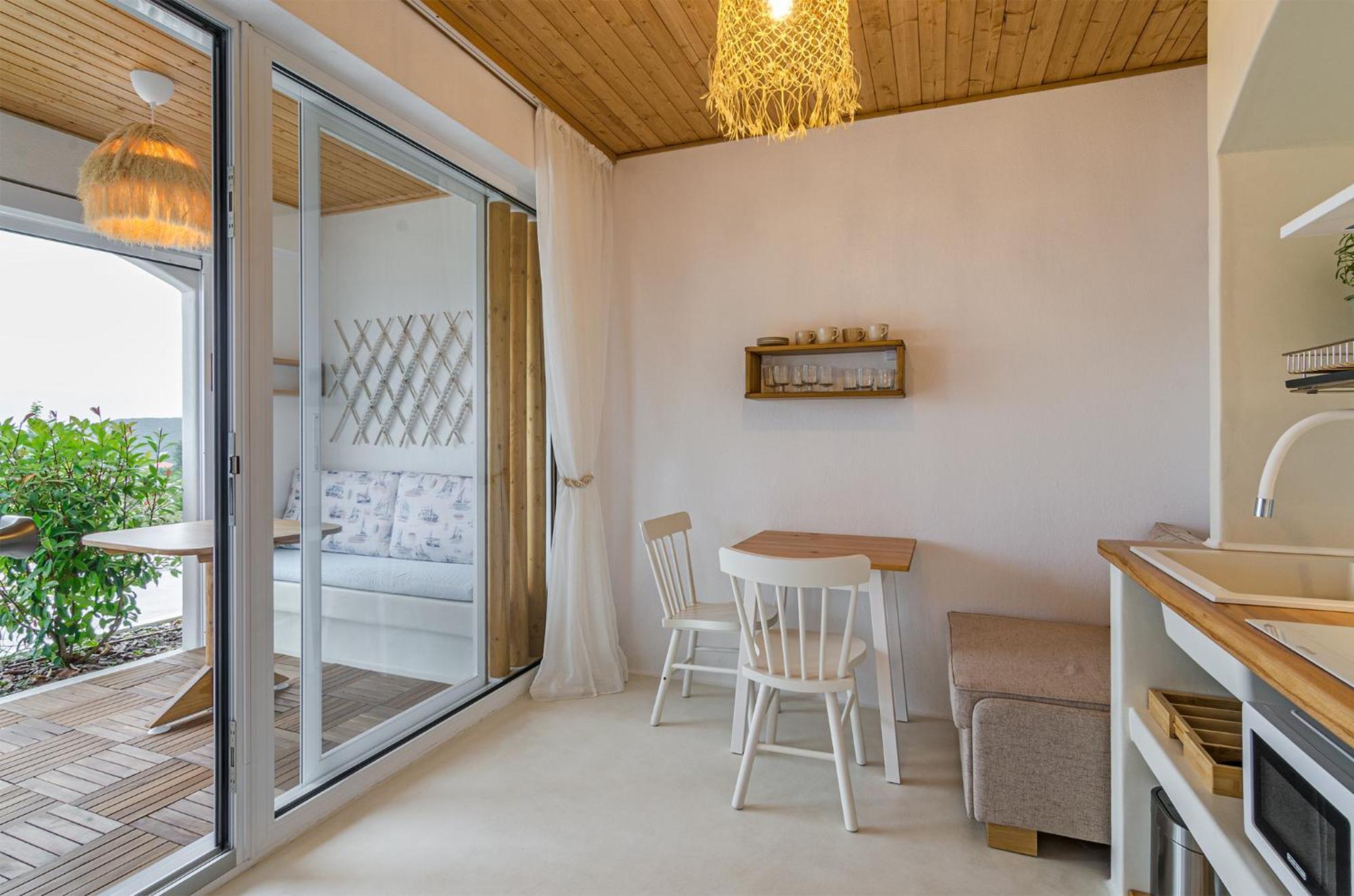 Villa Kalimera Baltsjik Buitenkant foto