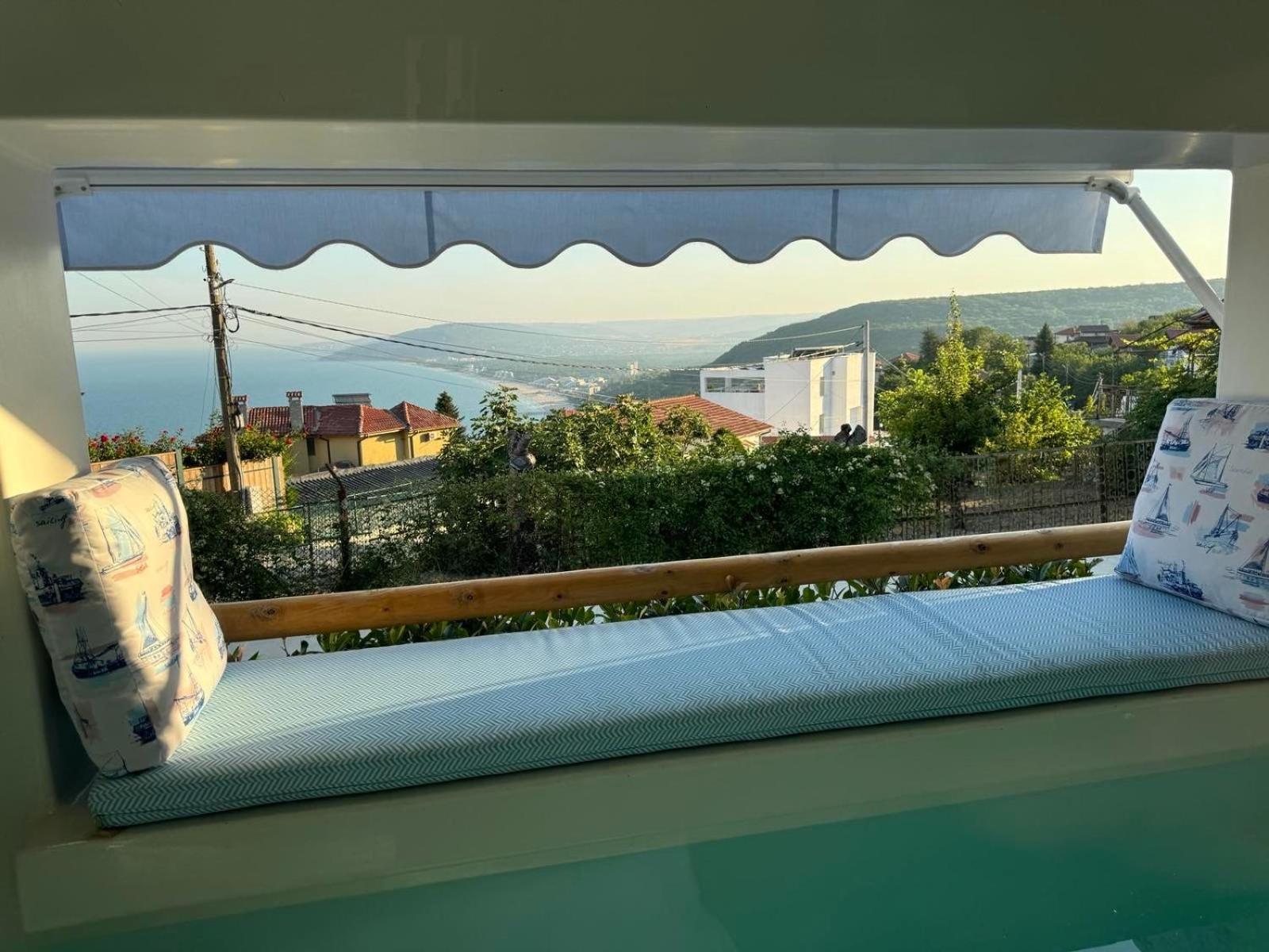 Villa Kalimera Baltsjik Buitenkant foto